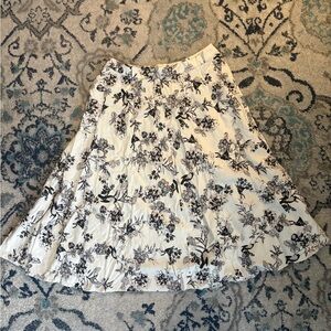 Who What Wear White A-Line Midi Skirt with Black Floral Print